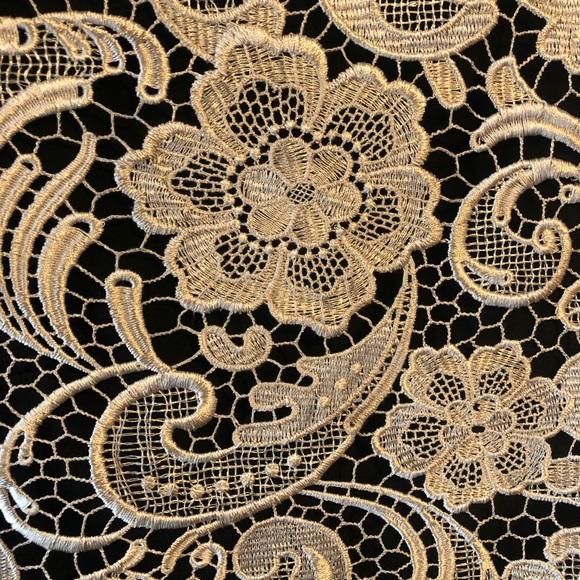 Chloe 100% silk ruffled lace mini dress size 4 - Picture 3 of 8